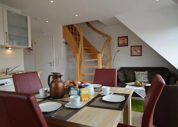 Ferienwohnung-neuhaus